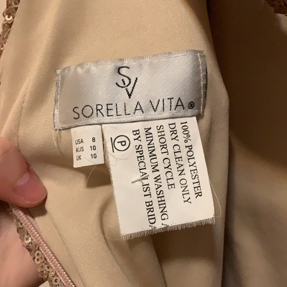 Sorella Vita Size 4 gold sequin gown - Picture 5 of 5